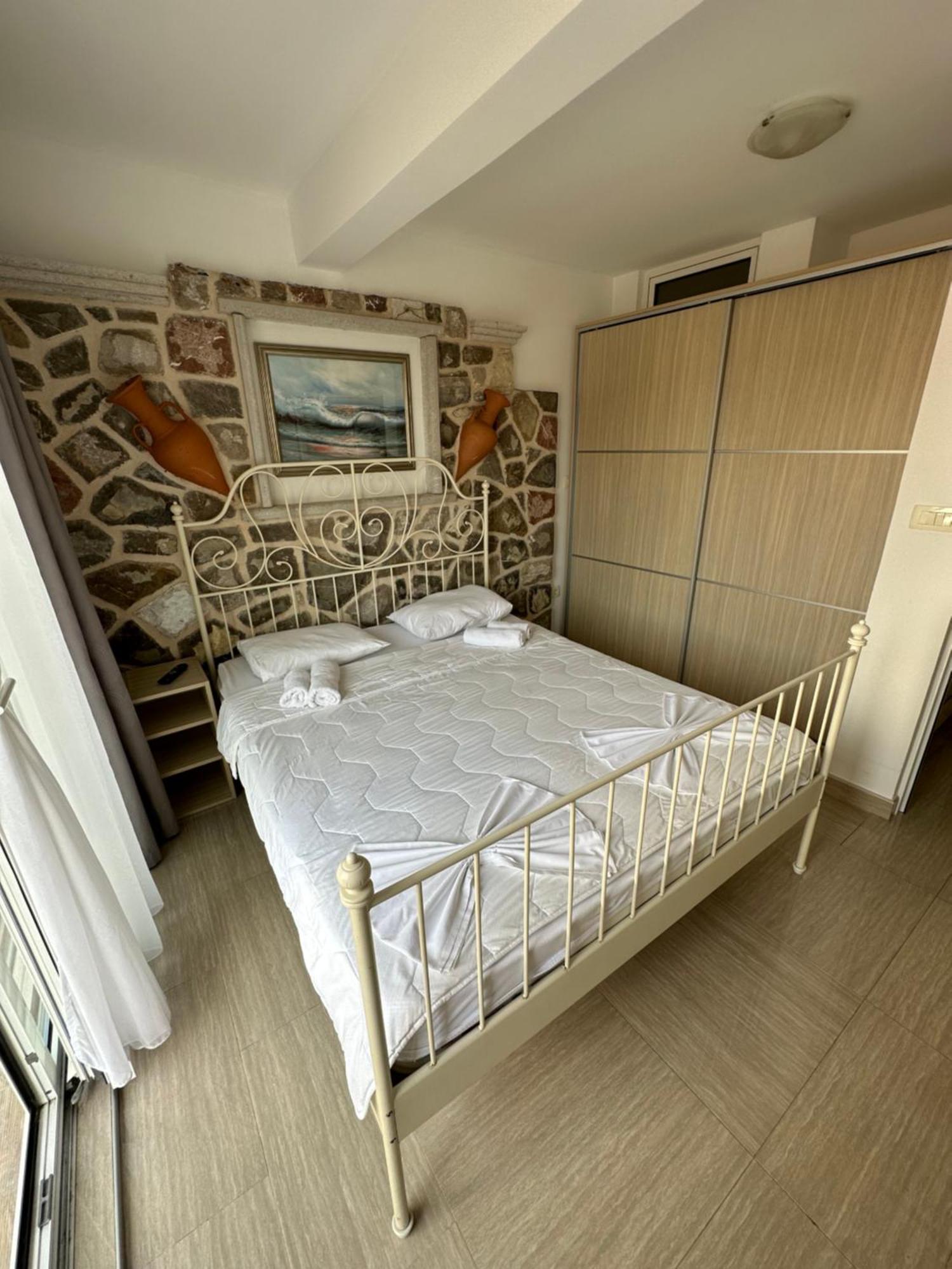 Aura Apartments Budva Exterior foto