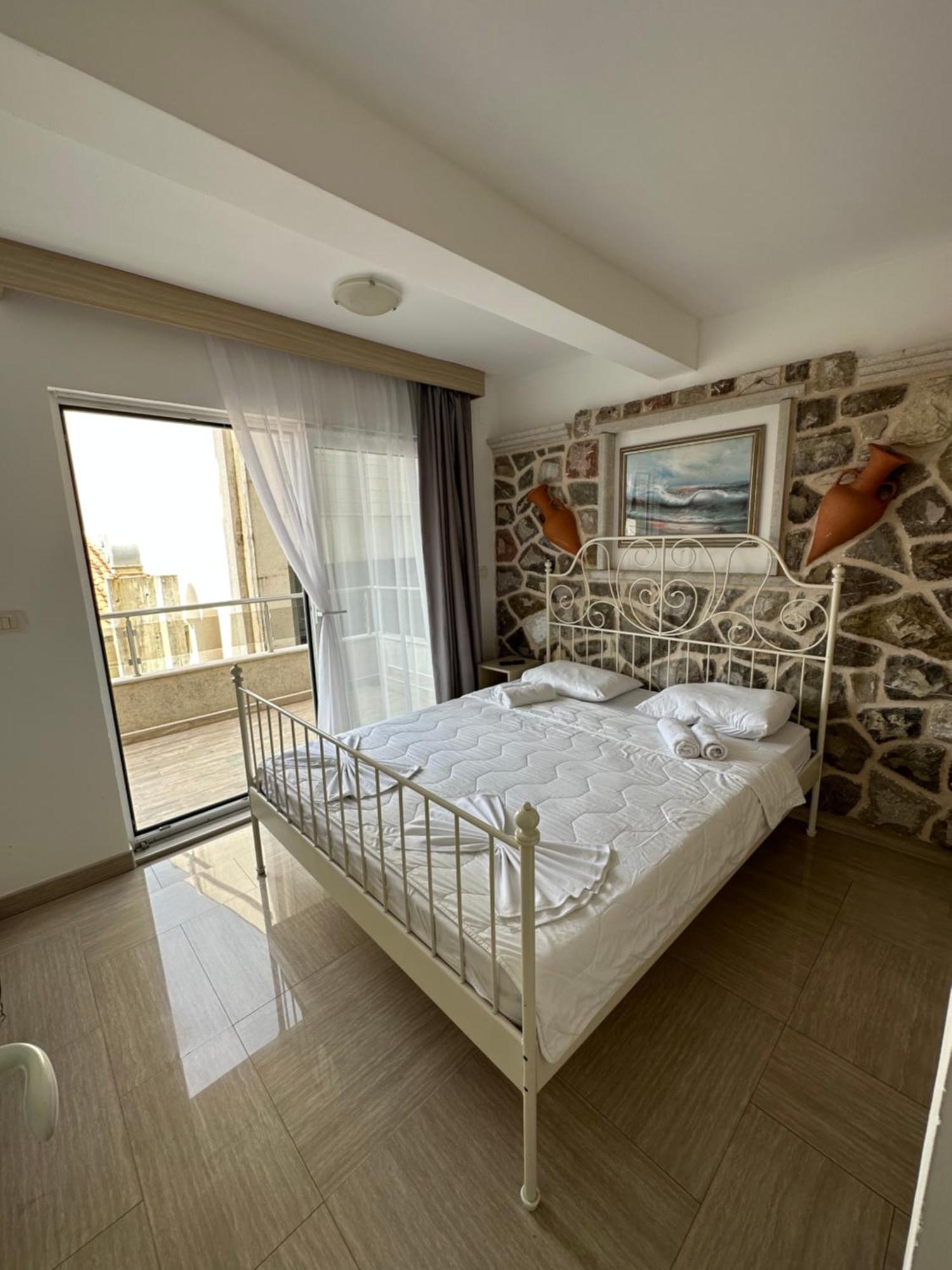 Aura Apartments Budva Exterior foto