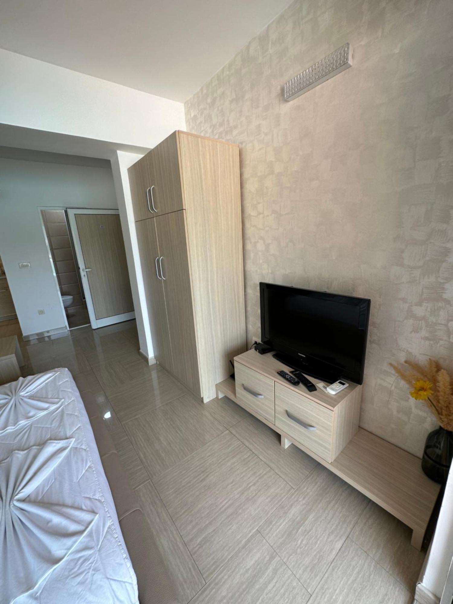 Aura Apartments Budva Exterior foto