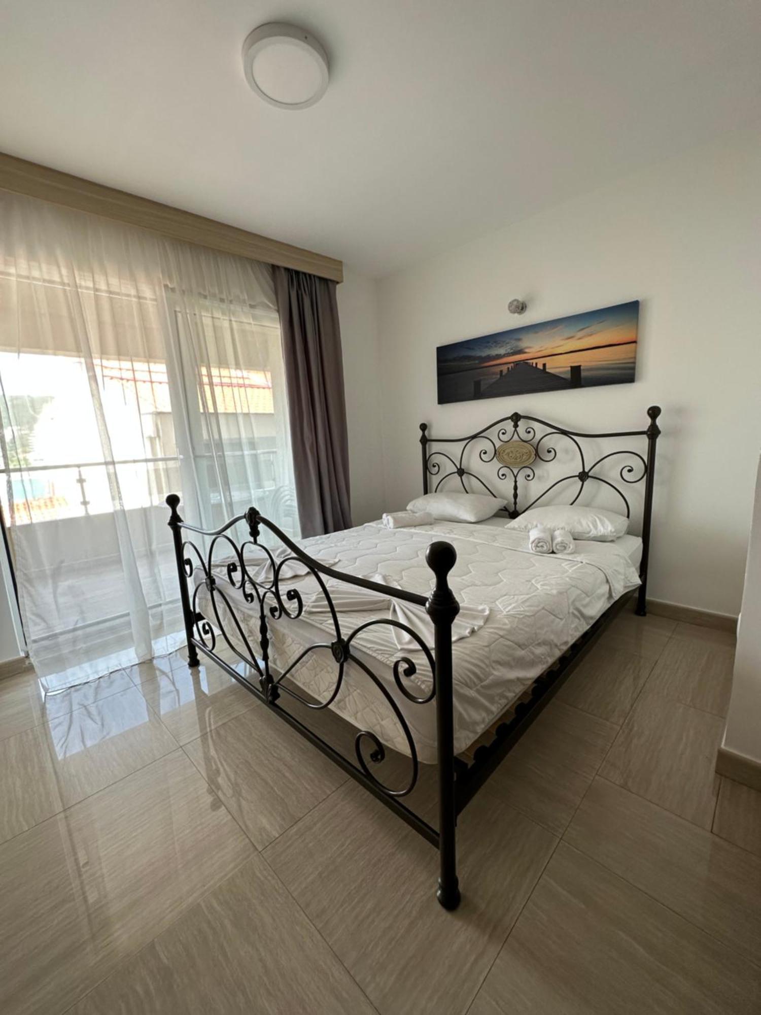 Aura Apartments Budva Exterior foto