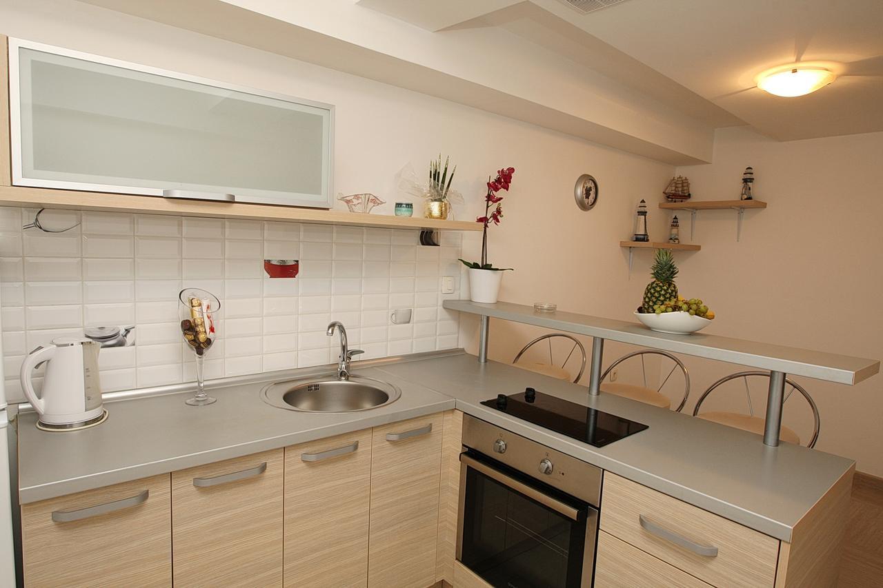 Aura Apartments Budva Exterior foto